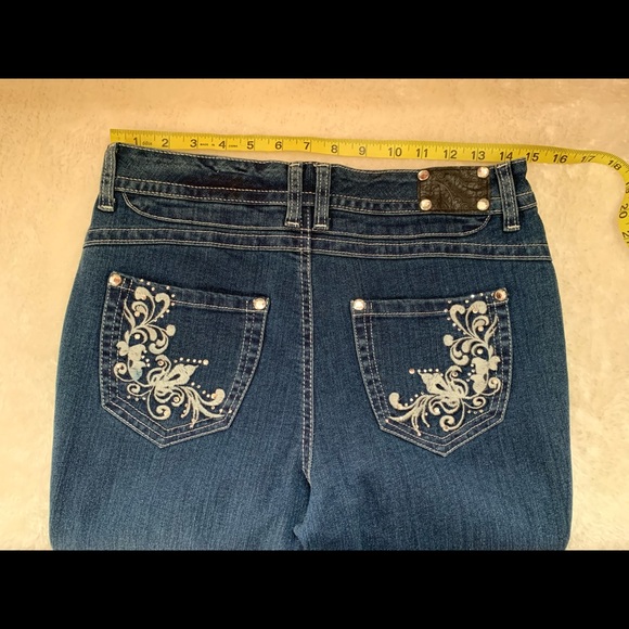 Style & Co. Petite Tummy control Barely boot blue jeans - Picture 4 of 6
